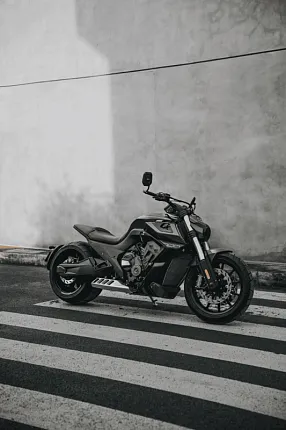 Мотоцикл Benda LFC 700 Pro